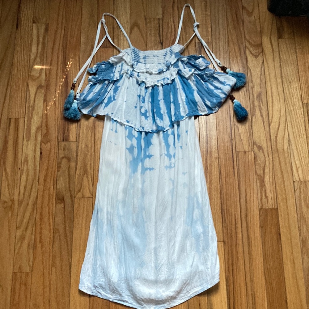 AB America & Beyond tunic top/beach cover up